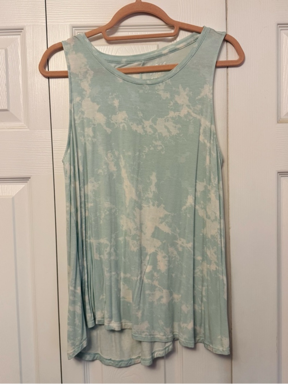 Women’s Mint Tie-Dye Sleeveless Swing Tank